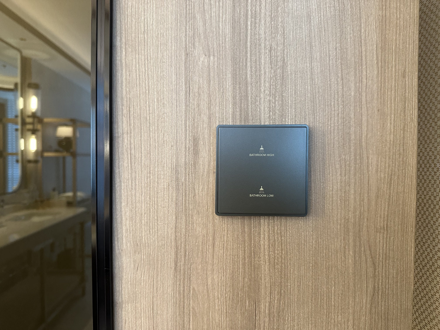 conrad sukhumvit queen's park